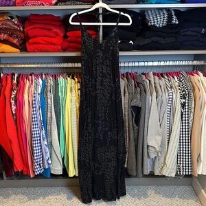 Express black/gray/blue floral halter neck backless maxi dress size M